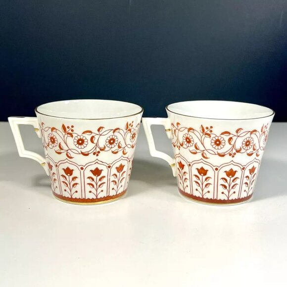 Vintage Royal Crown Derby Rougemont Pattern Tea Cups Gold Trim England Set of 2 - Picture 3 of 11